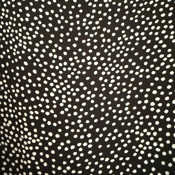 LOFT Black and White Dotted Top - Picture 4 of 5